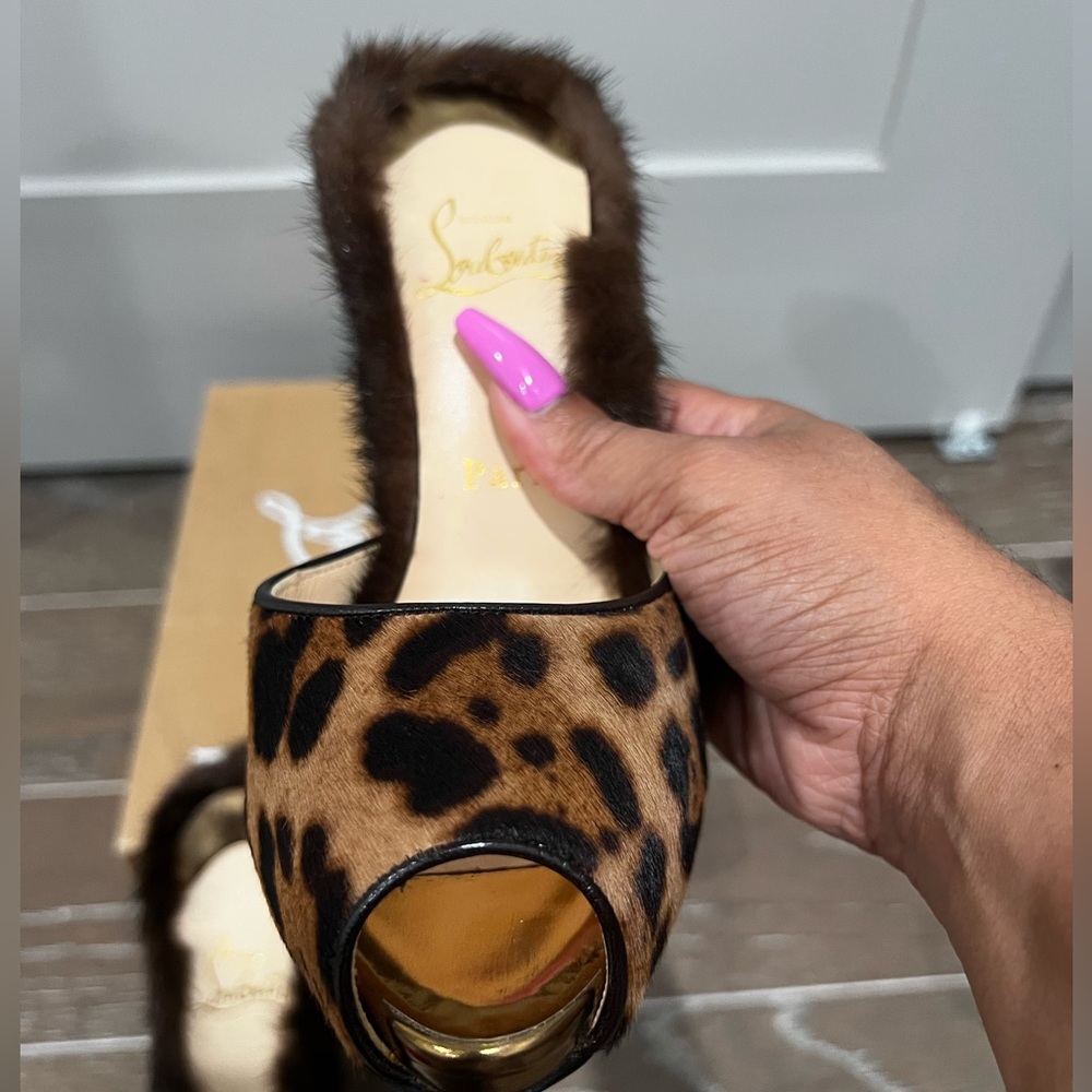 *Authentic* Christian Louboutin Nutria 120 Pony Luxor in Leopard Brown - Picture 9 of 12